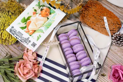 Jouer Chinese Ginger Vinegar Macaron Gift Set in Glass Box